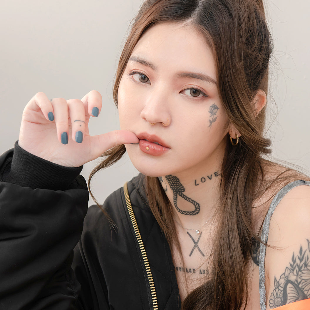 LUNA ALMOND